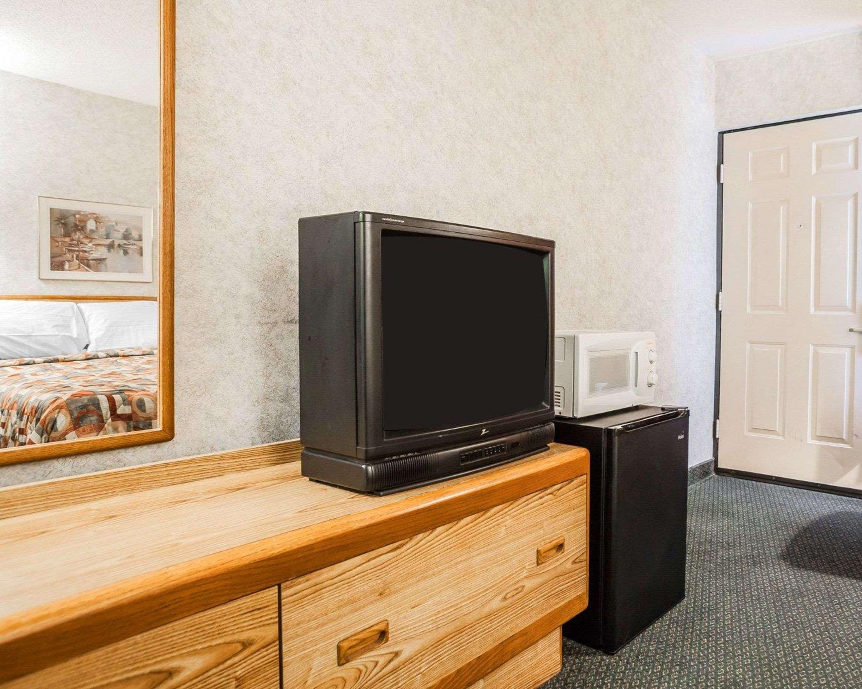 Econo Lodge Jefferson City Exterior foto