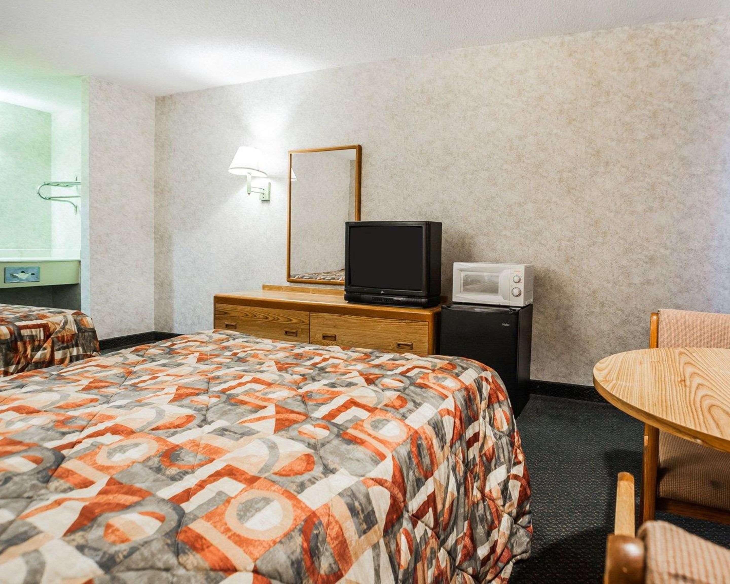 Econo Lodge Jefferson City Exterior foto
